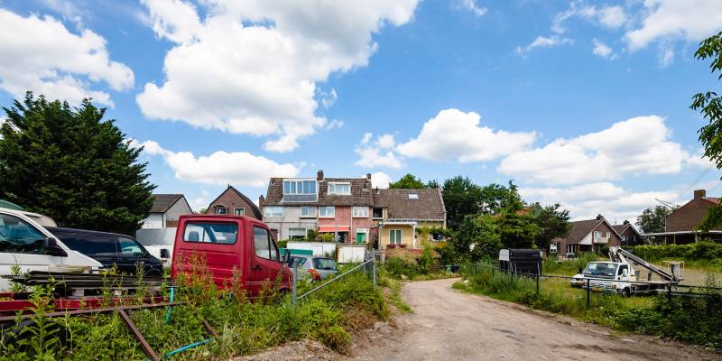 Foto Rafelrand Stadsbuiten